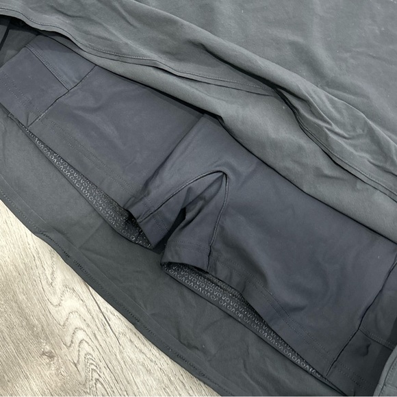 NWT outdoor voices exercise dress Women’s Size Medium Black - Picture 6 of 7